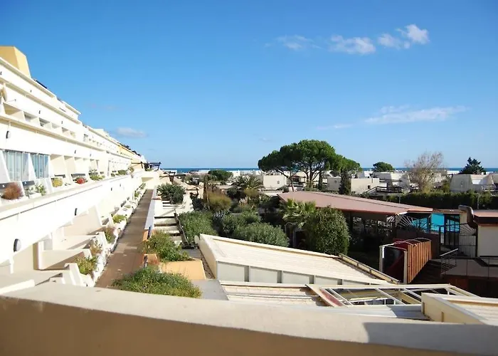 536, Port Nature 5 Au Village Naturiste